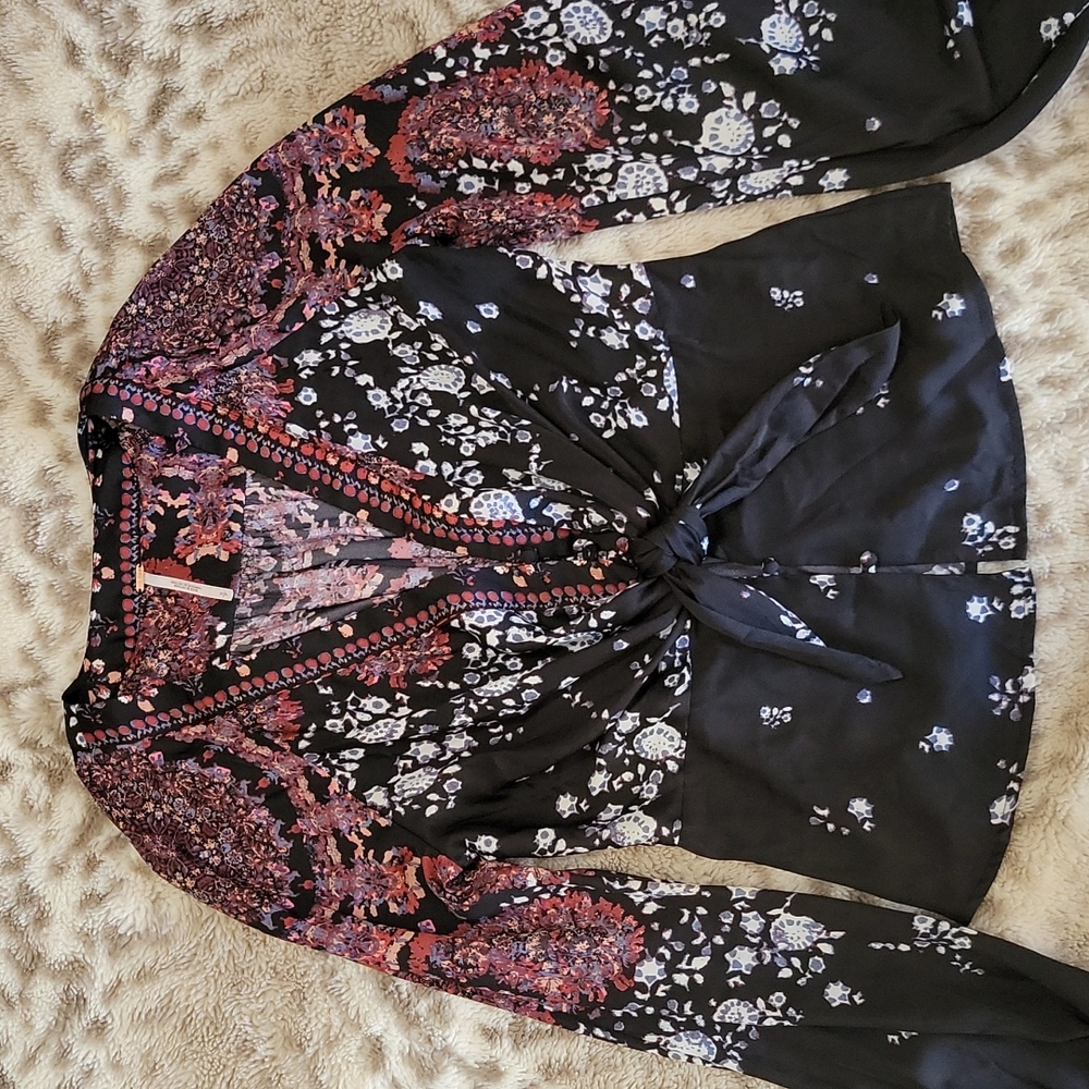 Free People Run Free tunic